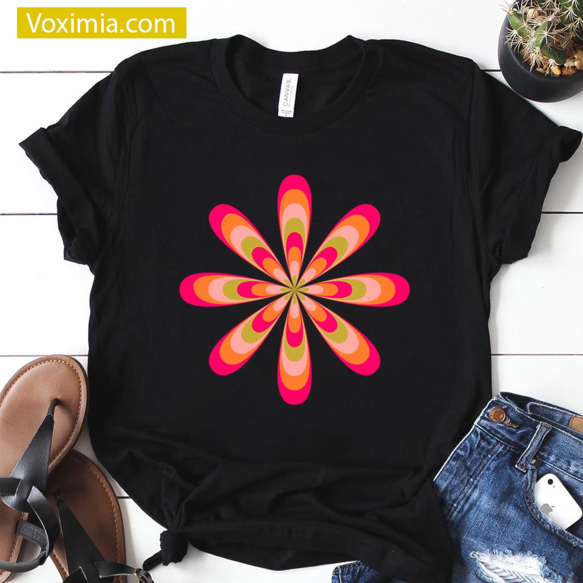 Pink Daisy Vintage Style T-shirt