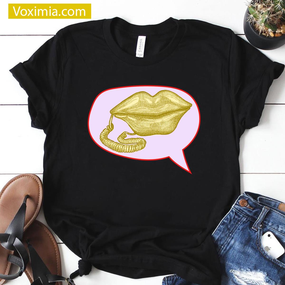 Retro Lip Phone Design T-shirt