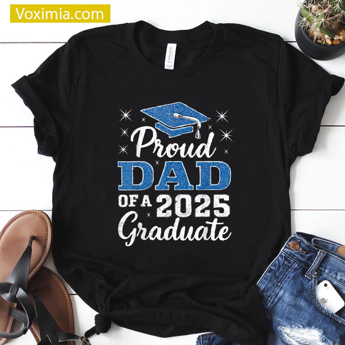 Proud Dad 2025 Graduate Funny T-shirt
