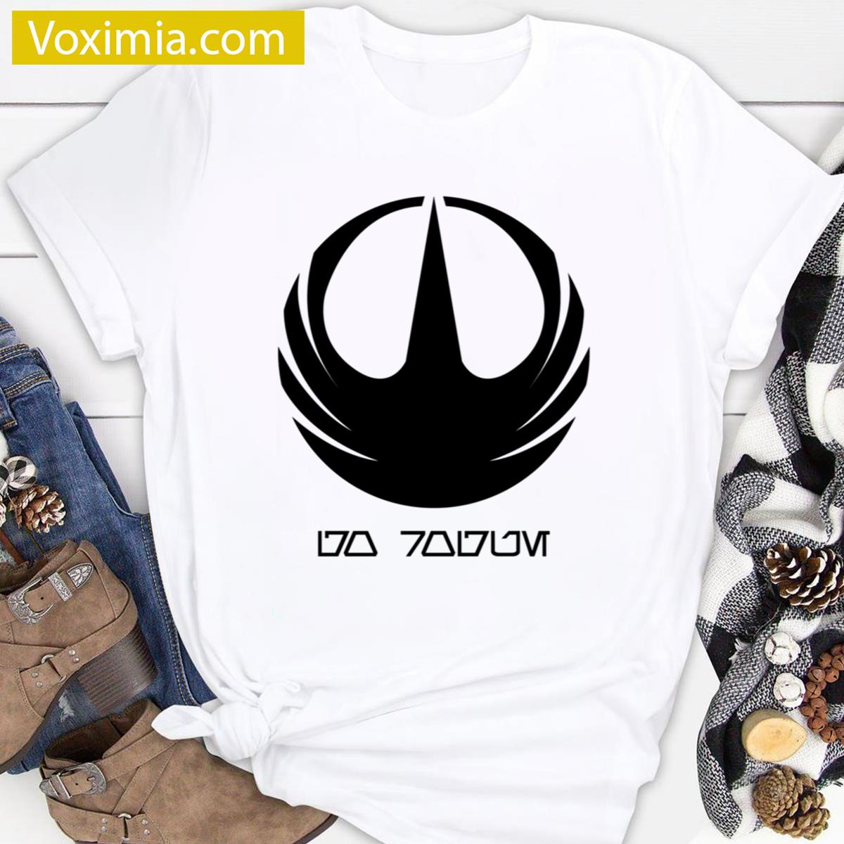 Go Royue Modern Graphic Tee T-shirt