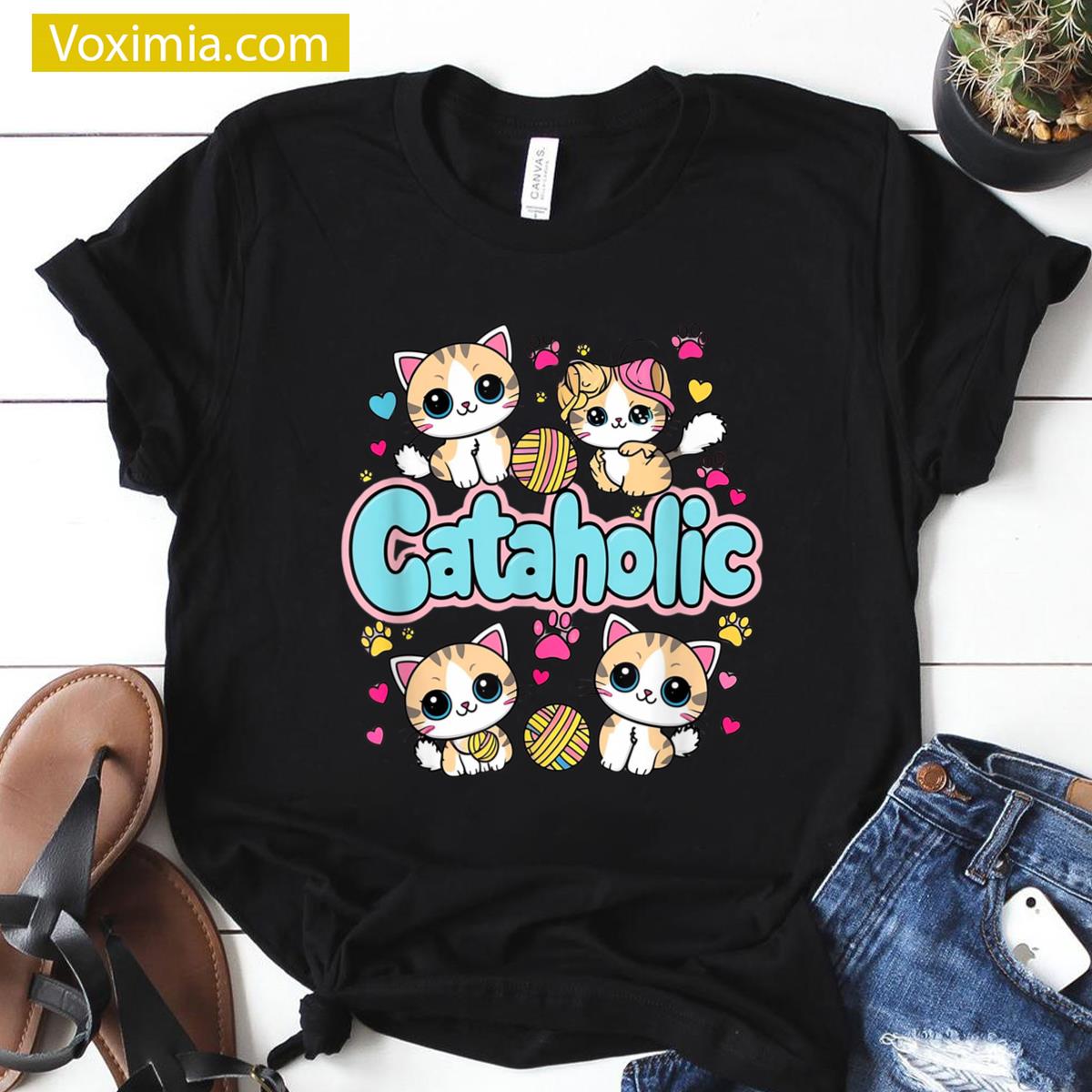 Cat Lover Graphic T-shirt