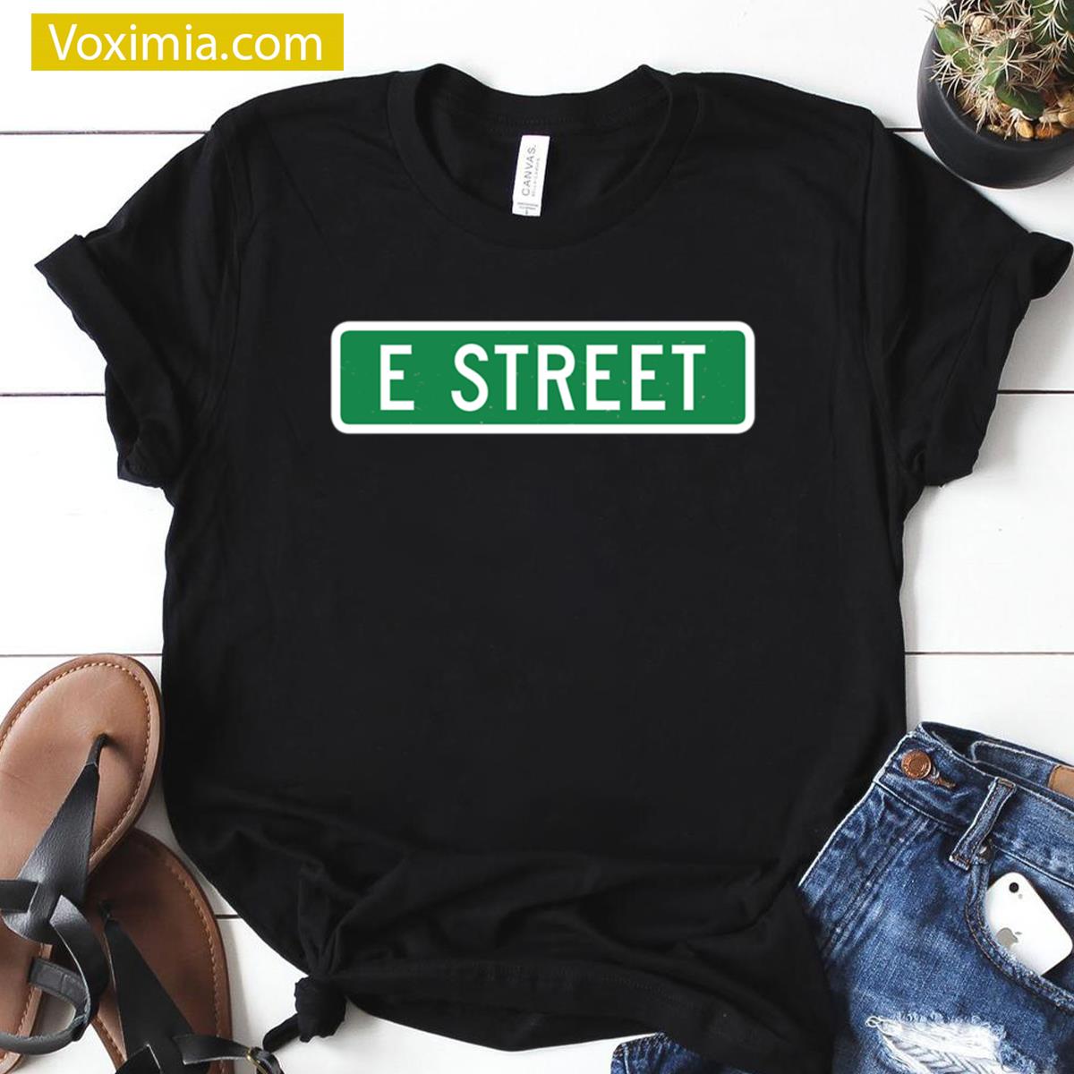 E Street Style T-shirt