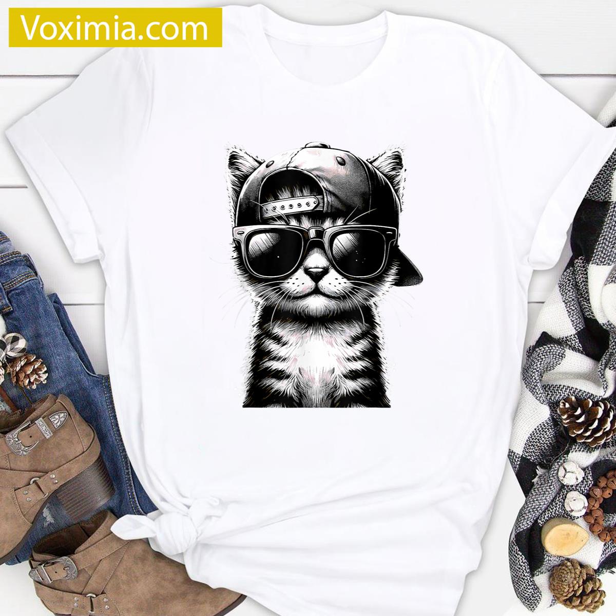 Funny Cat Graphic T-shirt