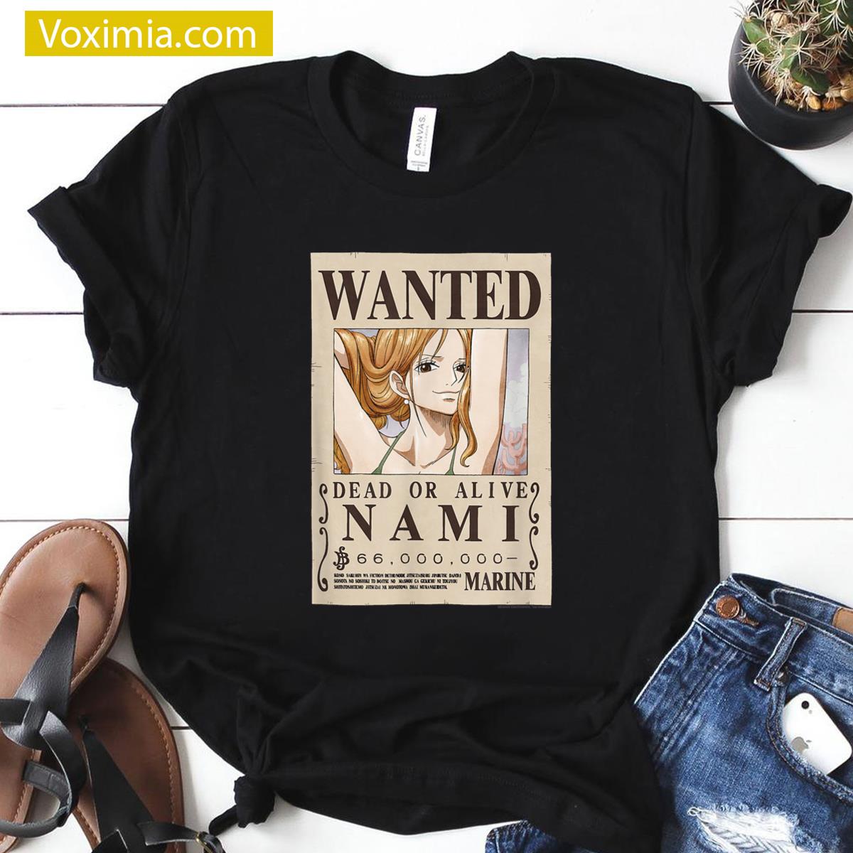 Nami Cat Burglar Graphic T-shirt