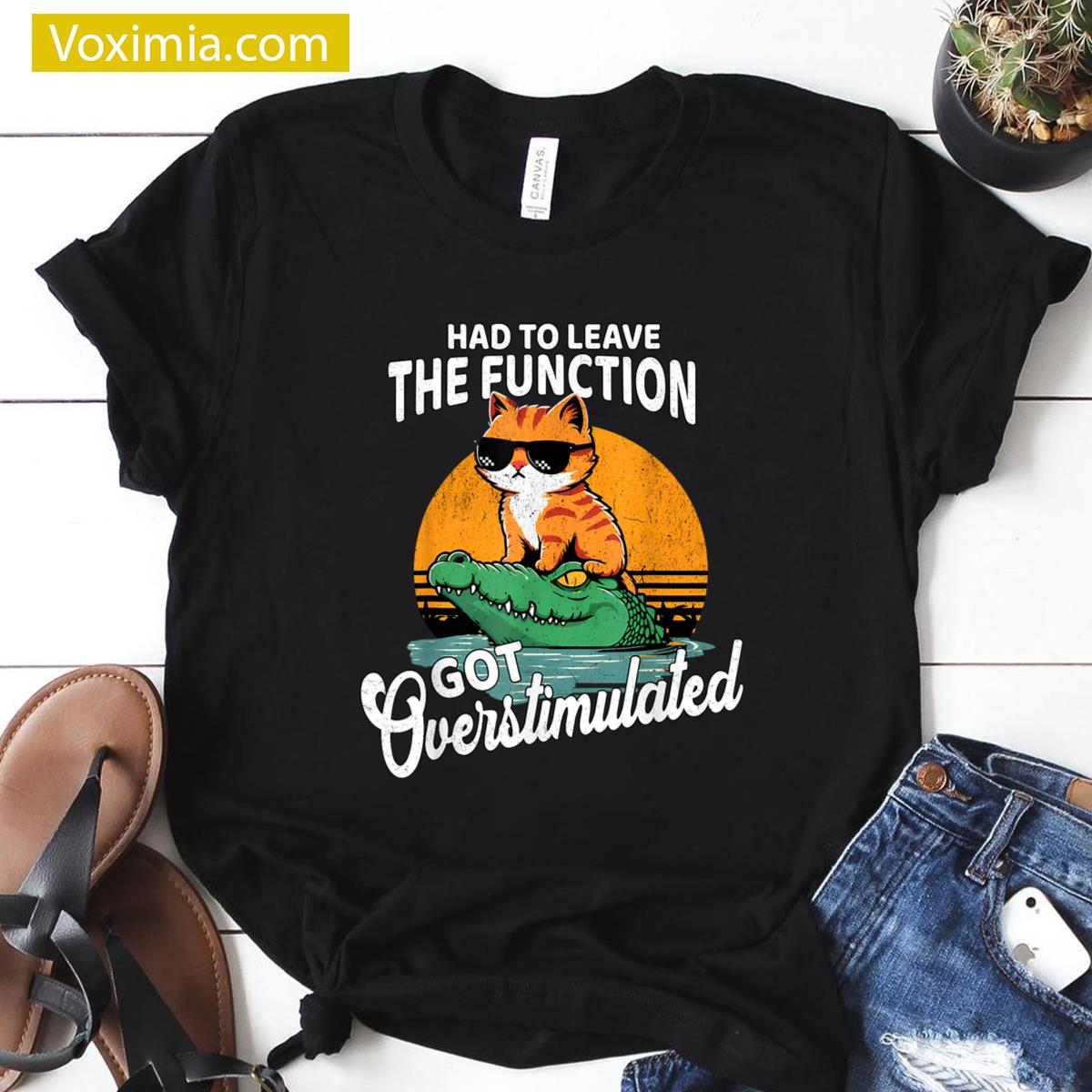 Overstimulated Cat Meme Tee T-shirt
